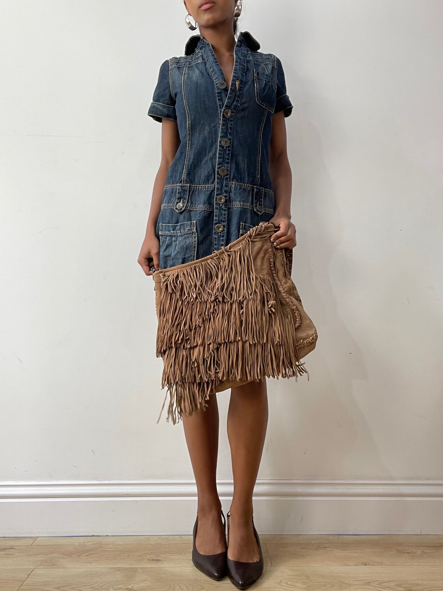 midsummer edit | large brown fringe crossbody bag