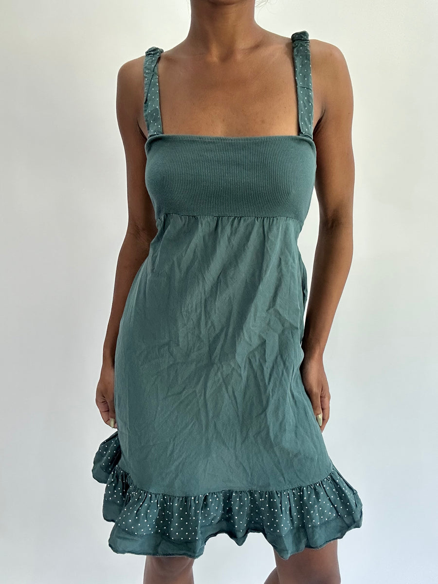 Französischer Sommer-Drop | kleines grünes Minikleid