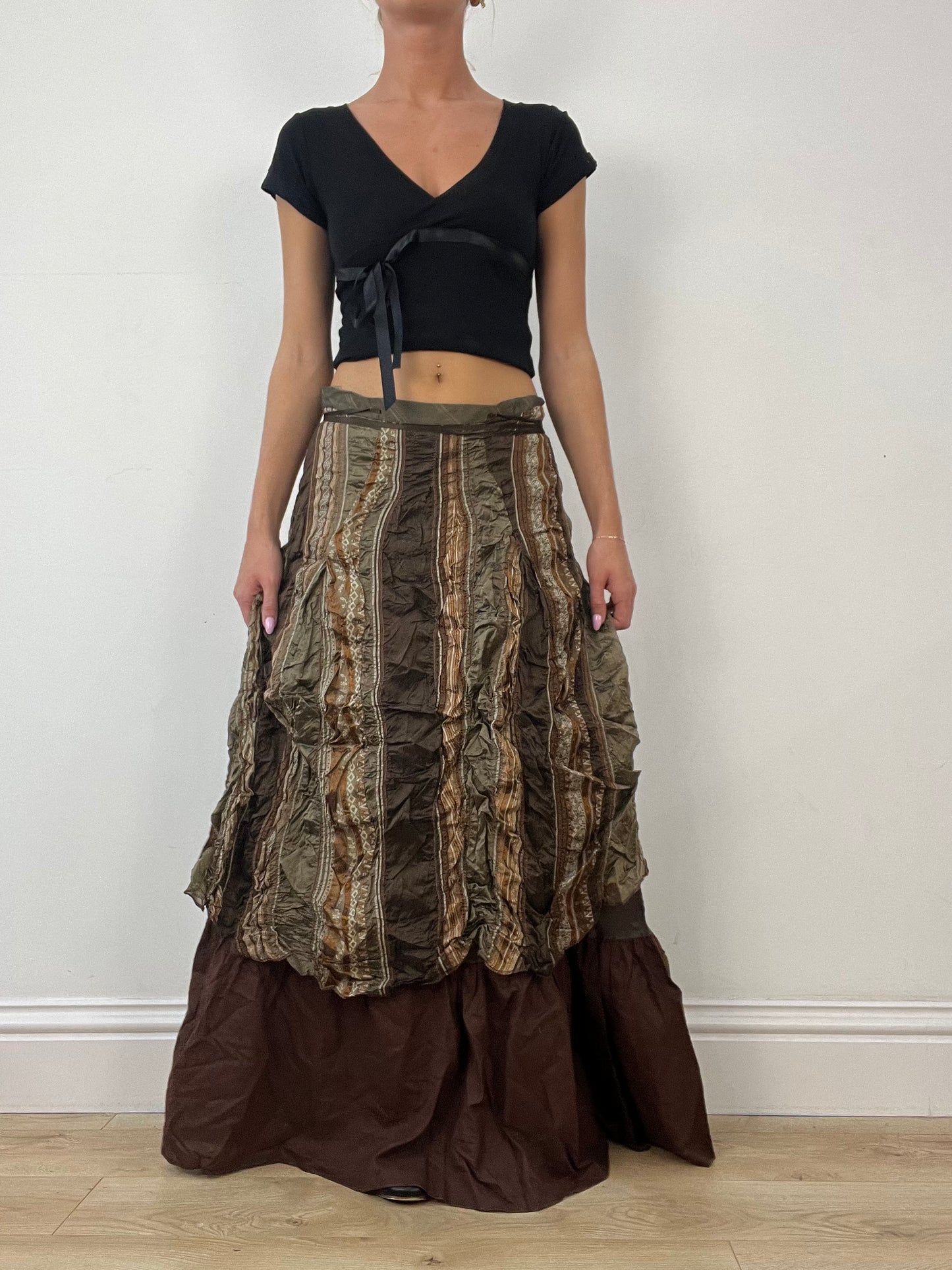 💻AUTUMN ESSENTIALS | large brown maxi skirt with paisley print overlay