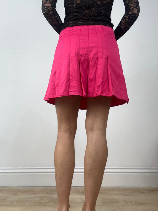 BALLETCORE | small hot pink pleated skirt