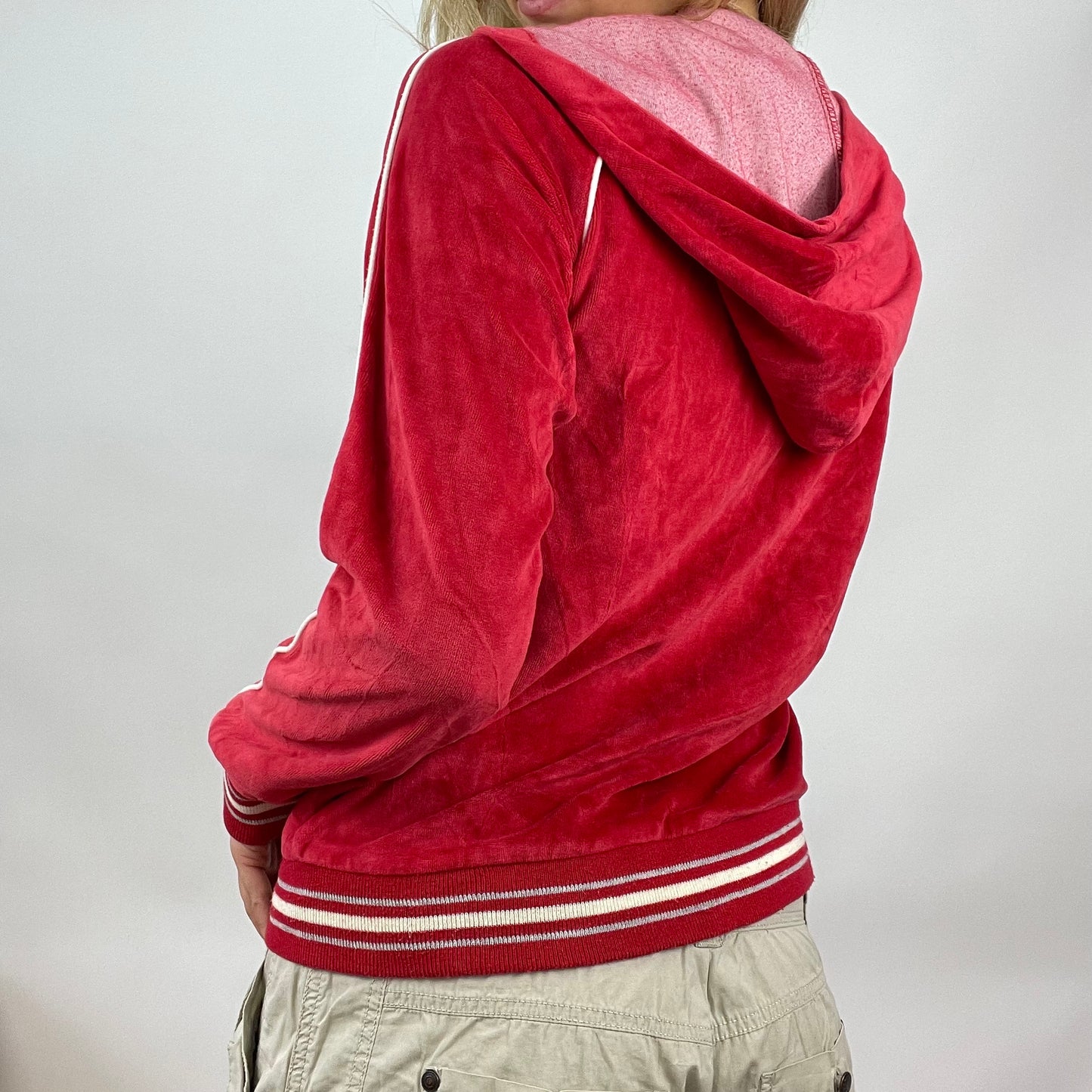 INSTA BADDIE DROP | small red velour sporty hoodie