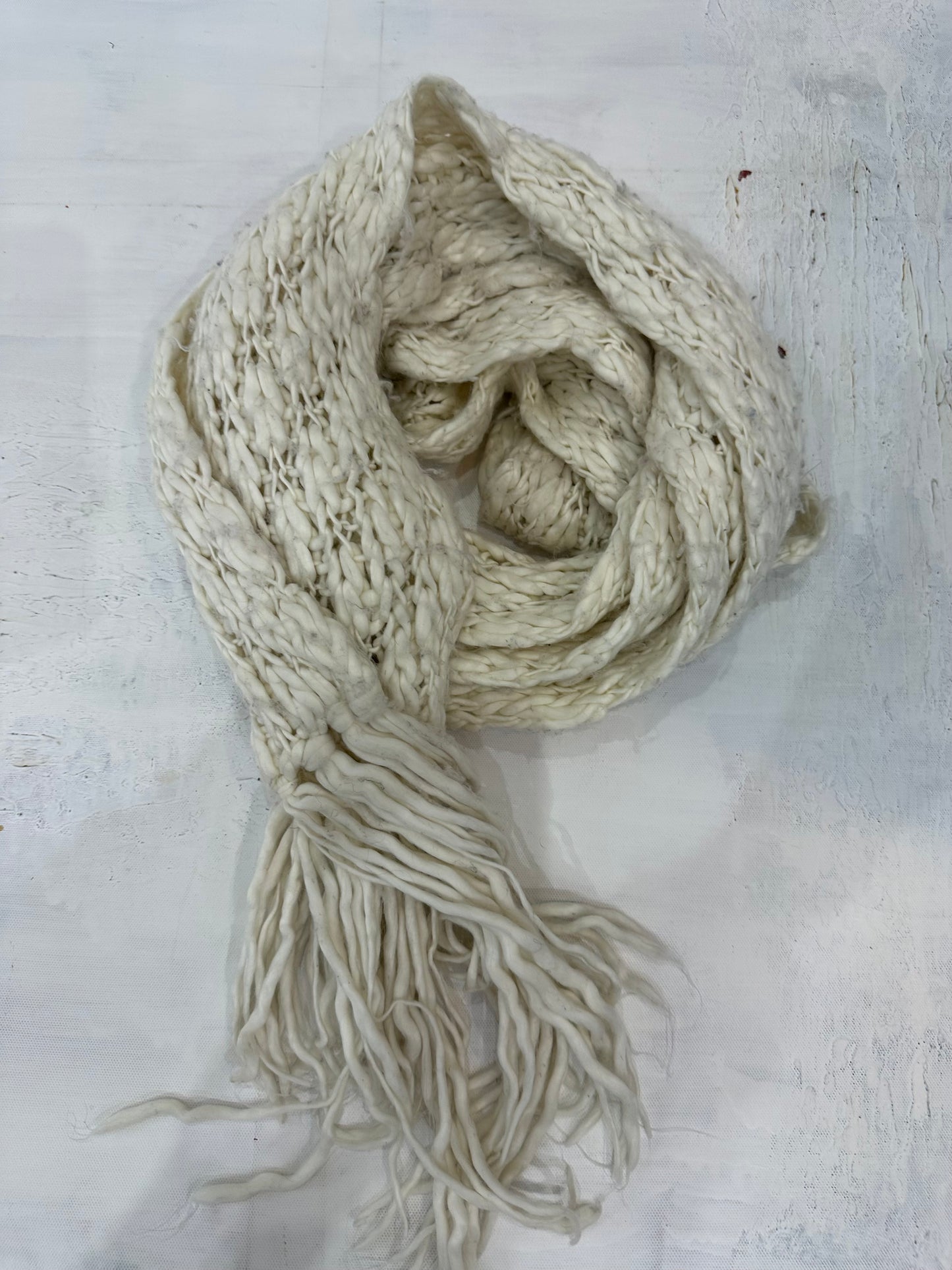 BEST PICKS | extra long white knit scarf with tassels
