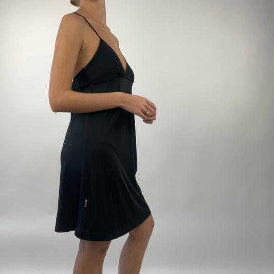 💻PROM SEASON DROP | medium dkny black slip dress