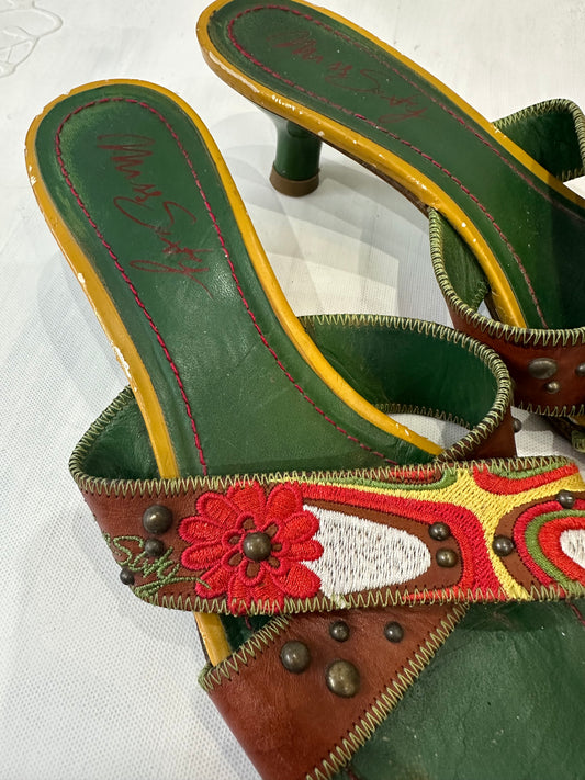 BEST PICKS | UK6 green and red miss sixty mules