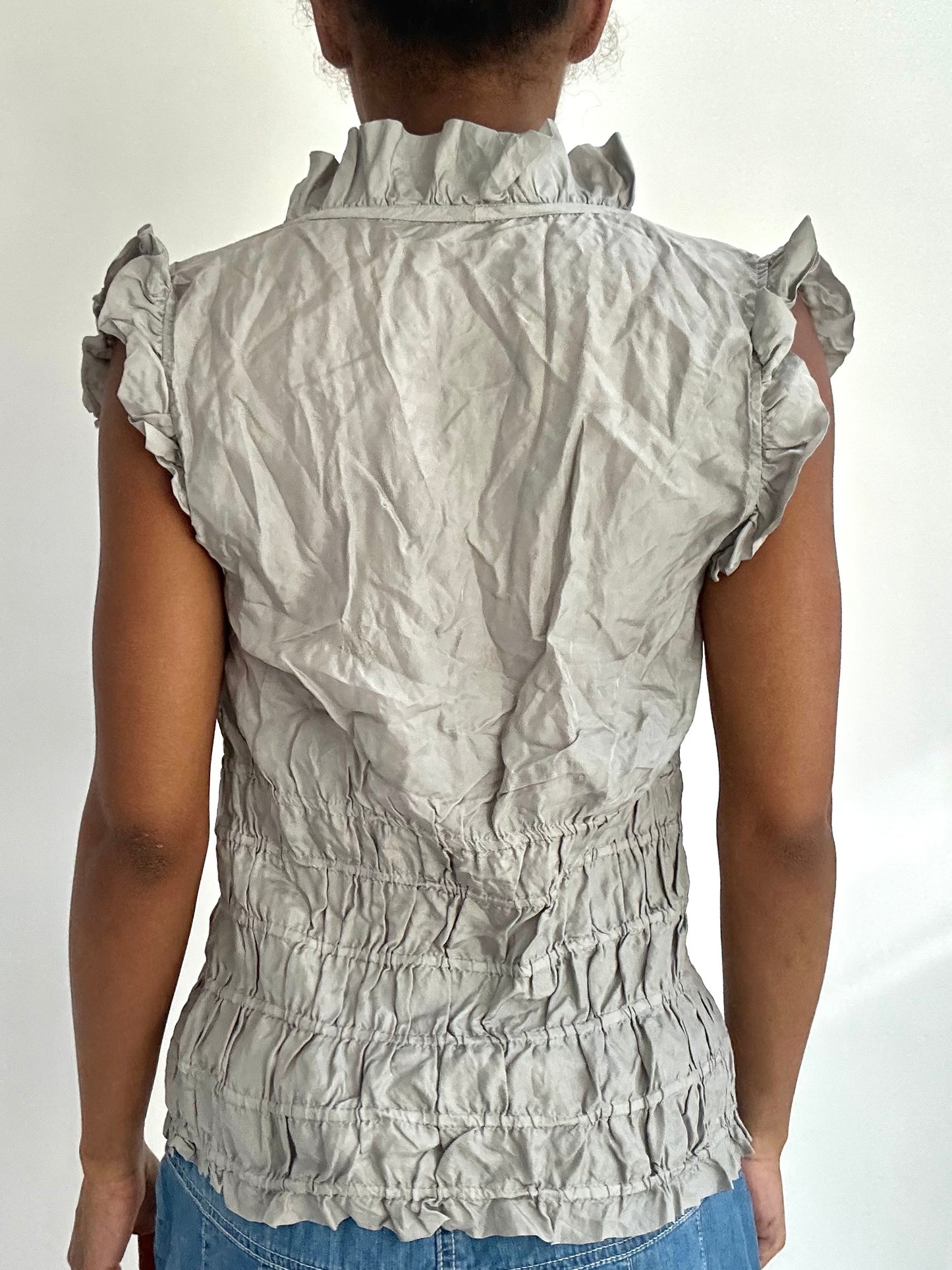 summermaxxing drop | small grey ruffle button up top