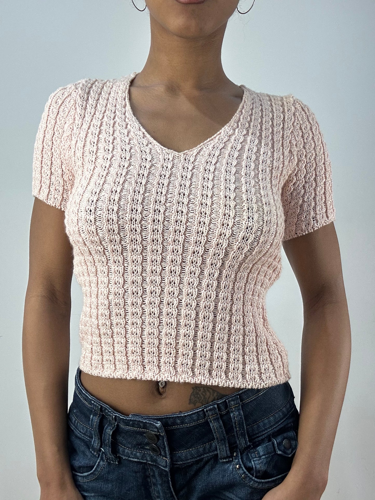 vintage edit thirty-six | small pink knit cropped top