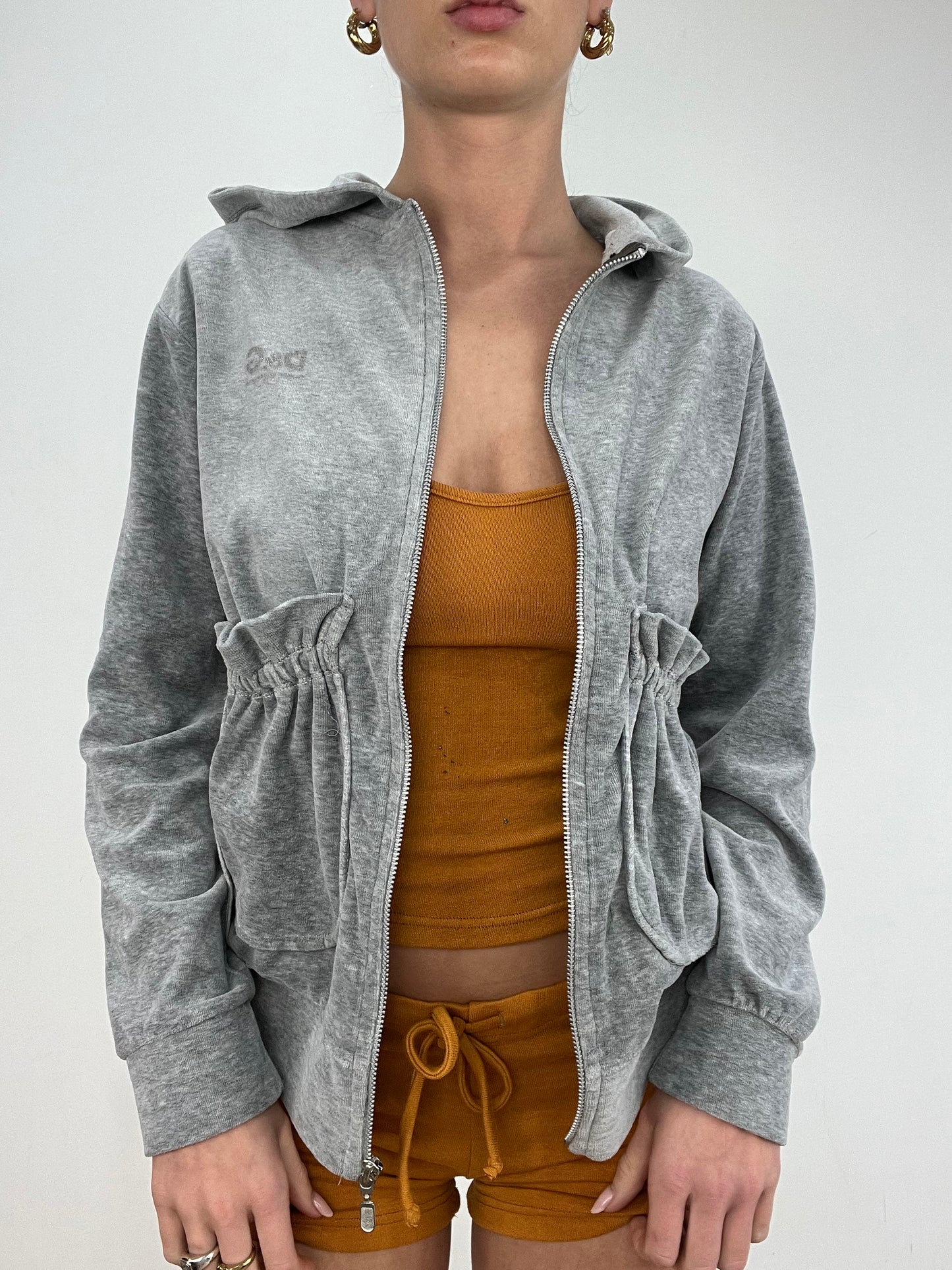 vintage edit ten | medium velour dolce and gabbana zip up jumper
