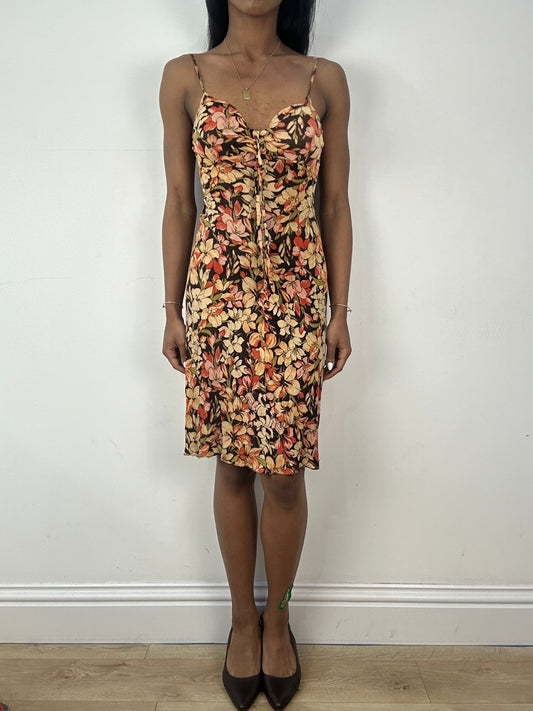 💚 vintage edit eighteen | small brown floral midi dress