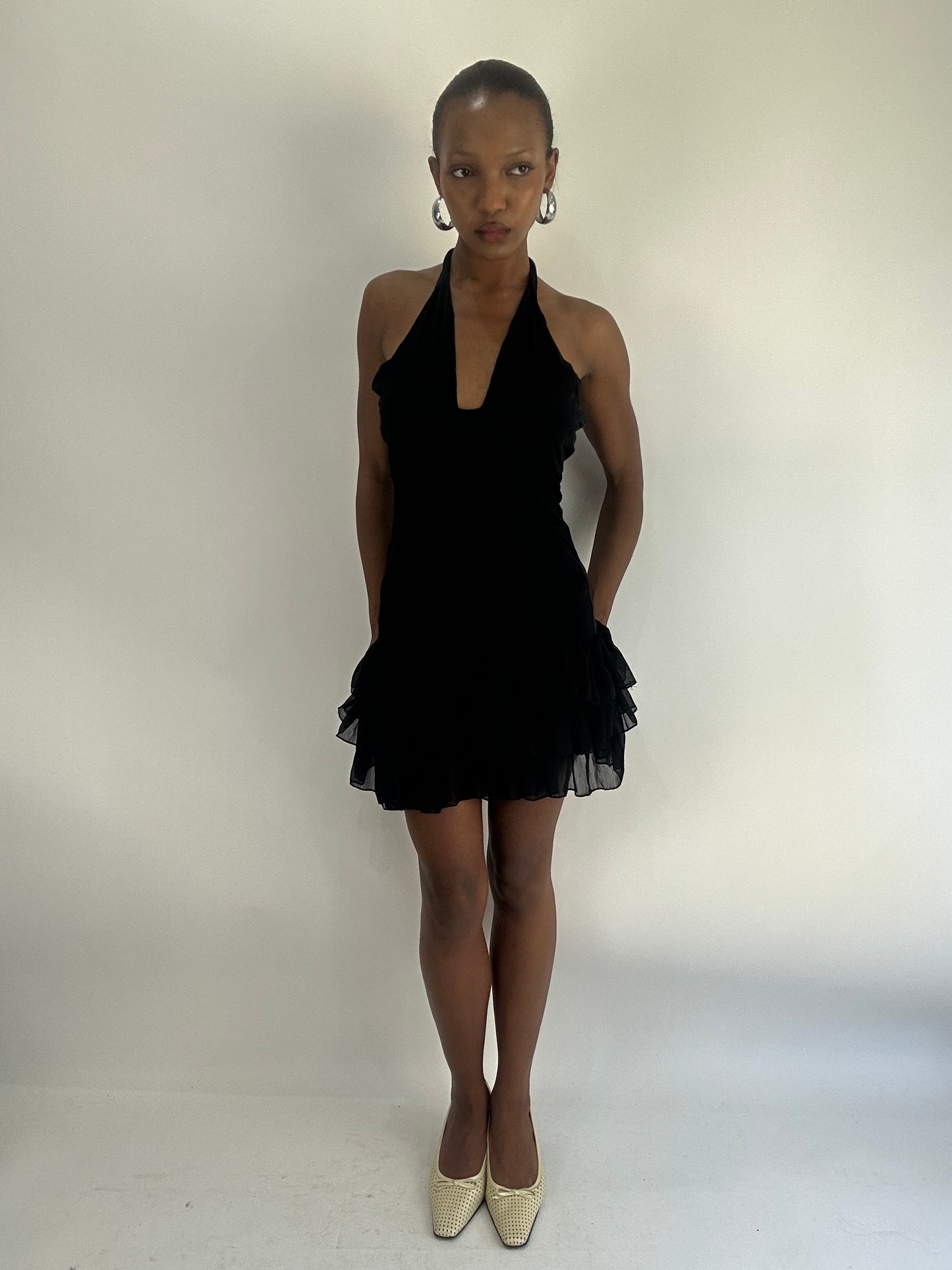 AUTUMN FAVOURITES | small black halter neck dress with ruffle detail