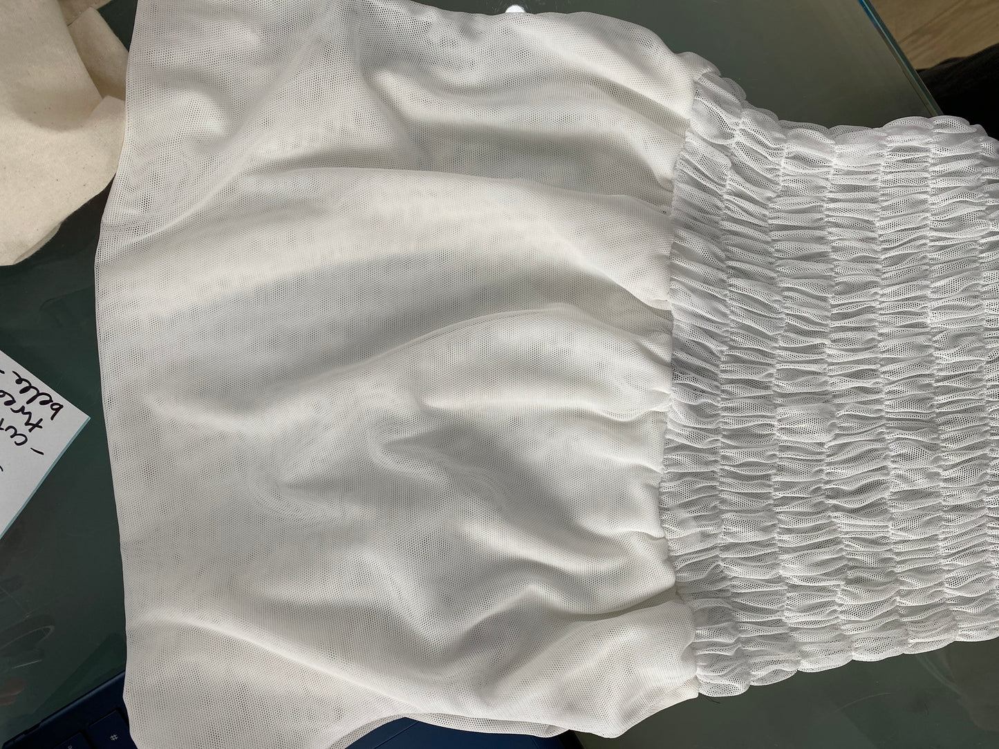#415 SAMPLE SALE | small poppy top in white