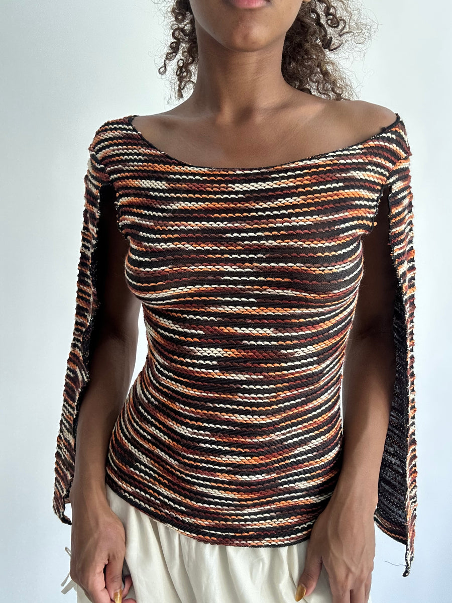 autumn picks | orange and black top with open long sleeves