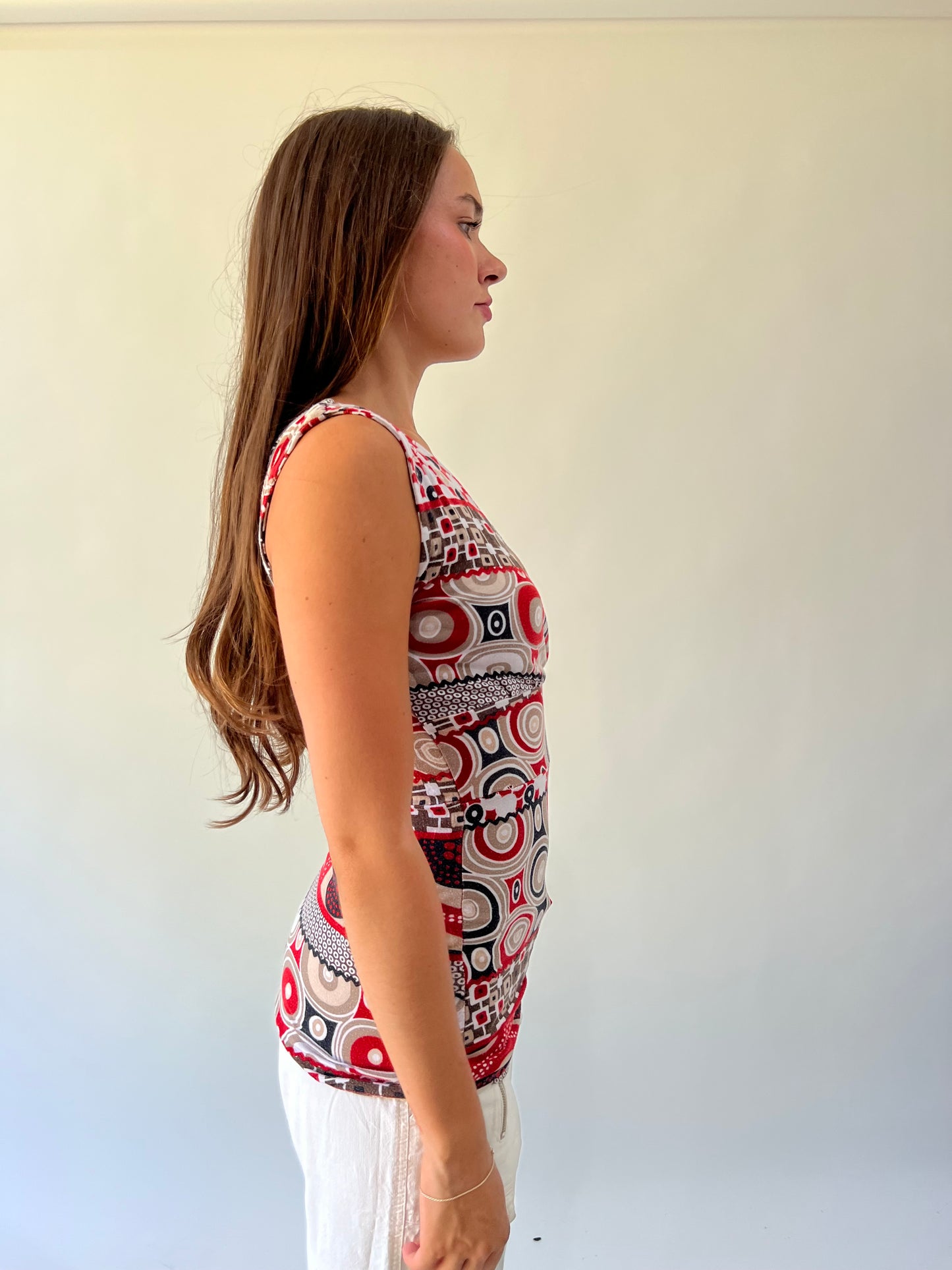 back to school drop | medium red and brown top
