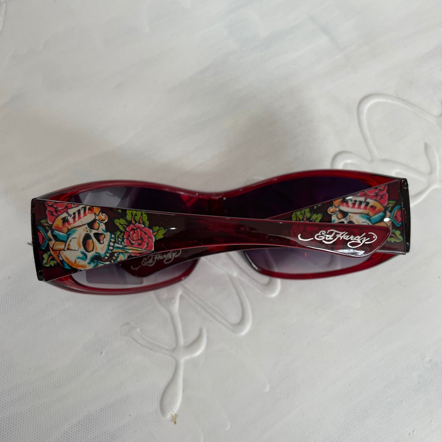 💻💌 | #4 red ed hardy sunglasses