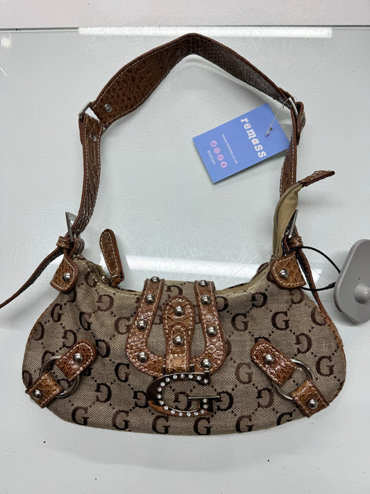 private listing store guess bag