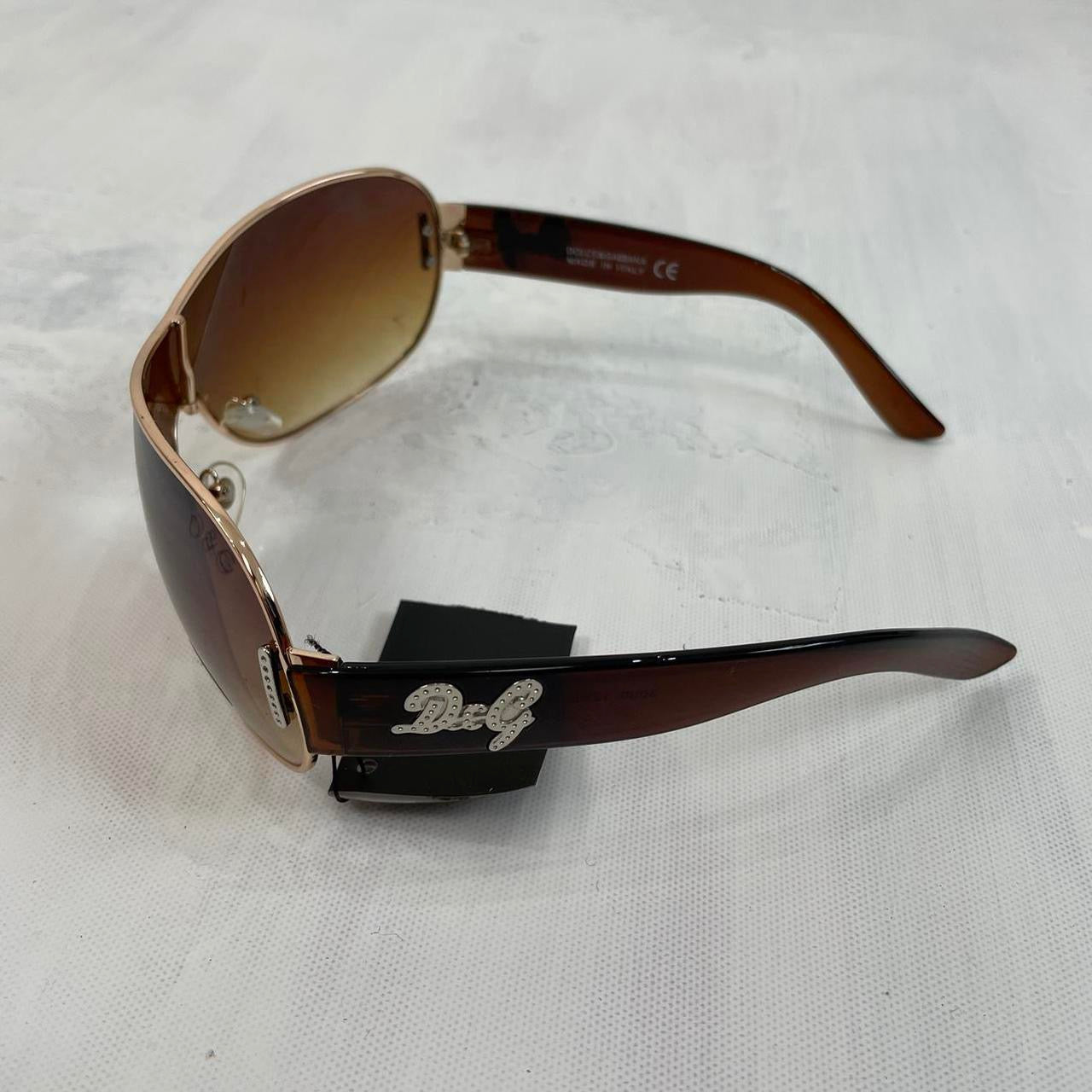 BEST PICKS, PASSENGER PRINCESS DROP | brown d&g shield style sunglasses