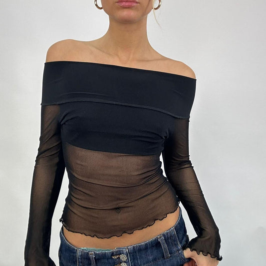 #239 SAMPLE SALE | medium mila long sleeve in black