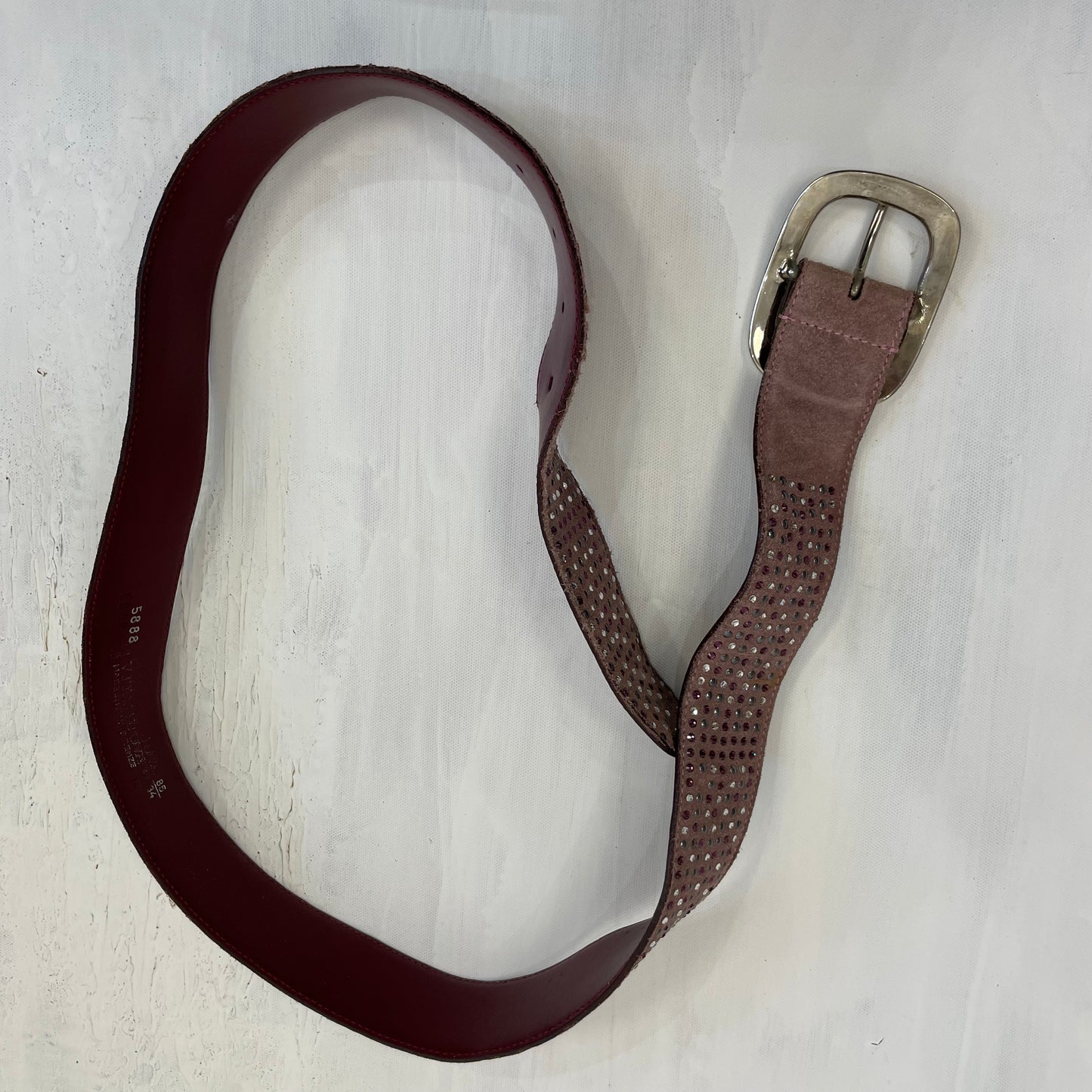 JEANS AND A NICE TOP DROP | pink diamanté belt