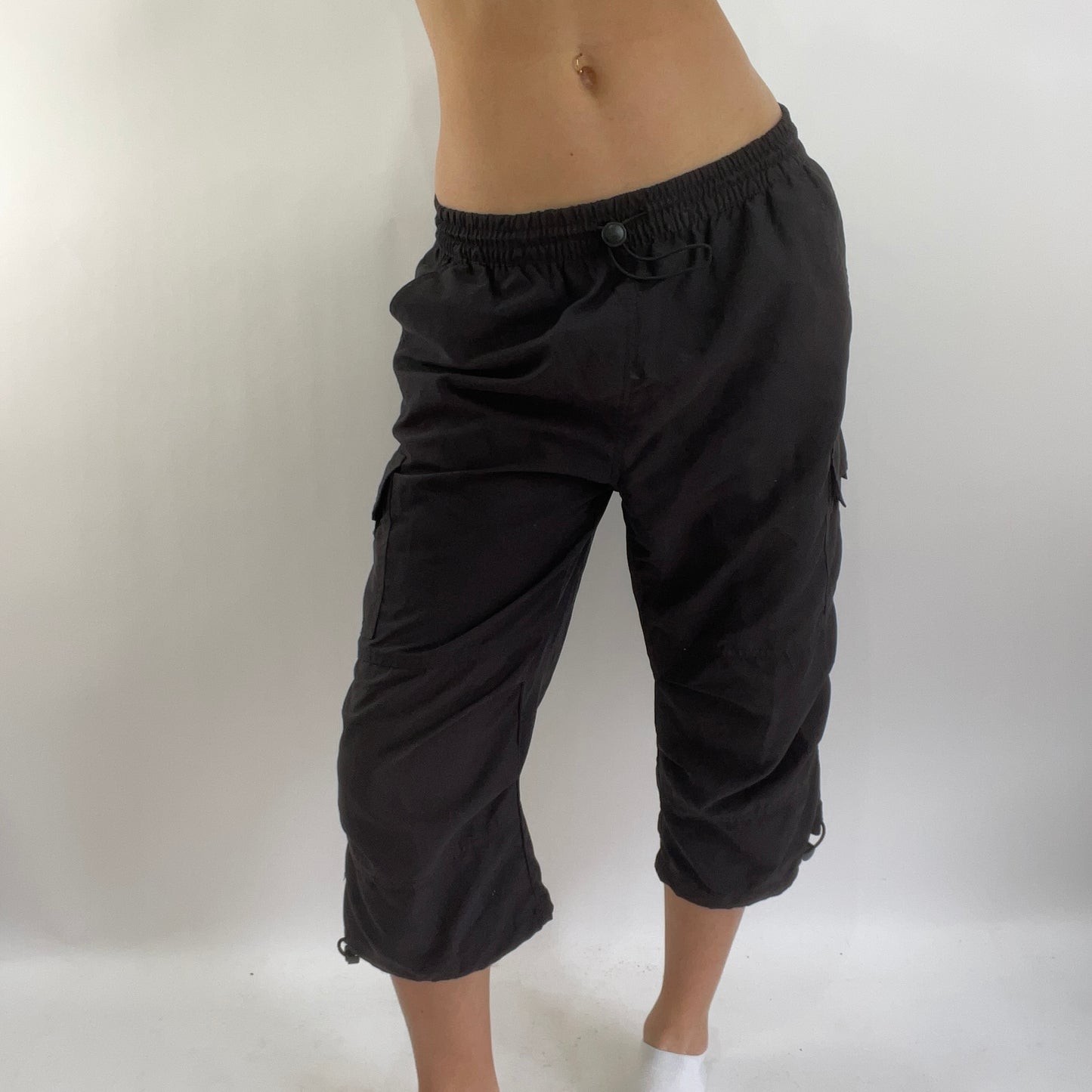 DROP 4 | small black cargo cropped cargo trousers / capris