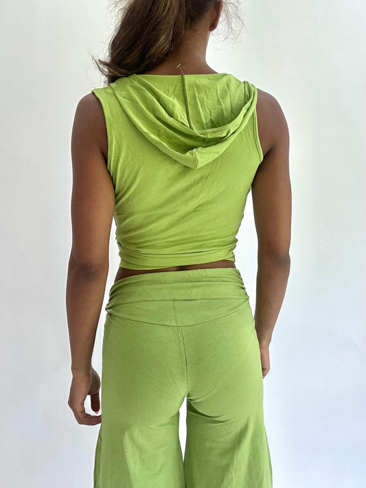 💚colourmaxxing drop | small green cropped hooded top