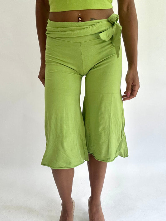 colourmaxxing drop | extra small green capris