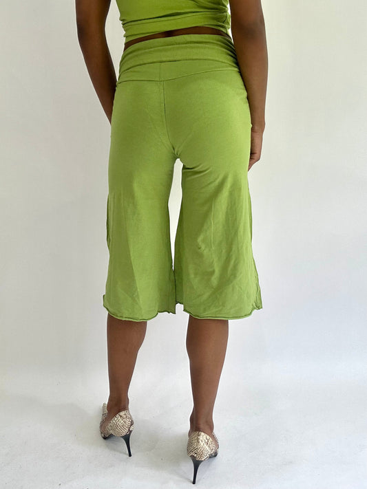 colourmaxxing drop | extra small green capris