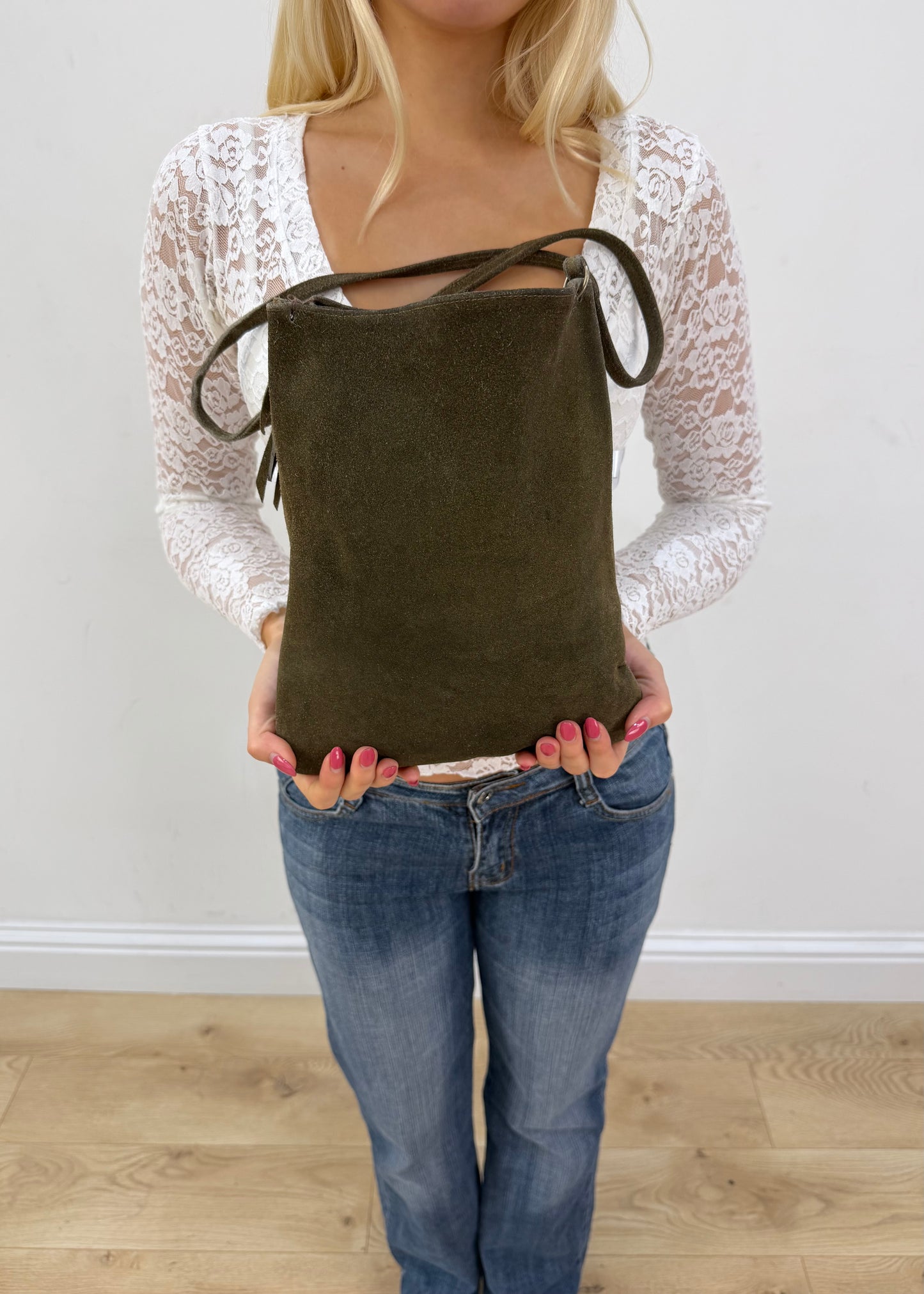 olive green fringe shoulder bag detail view