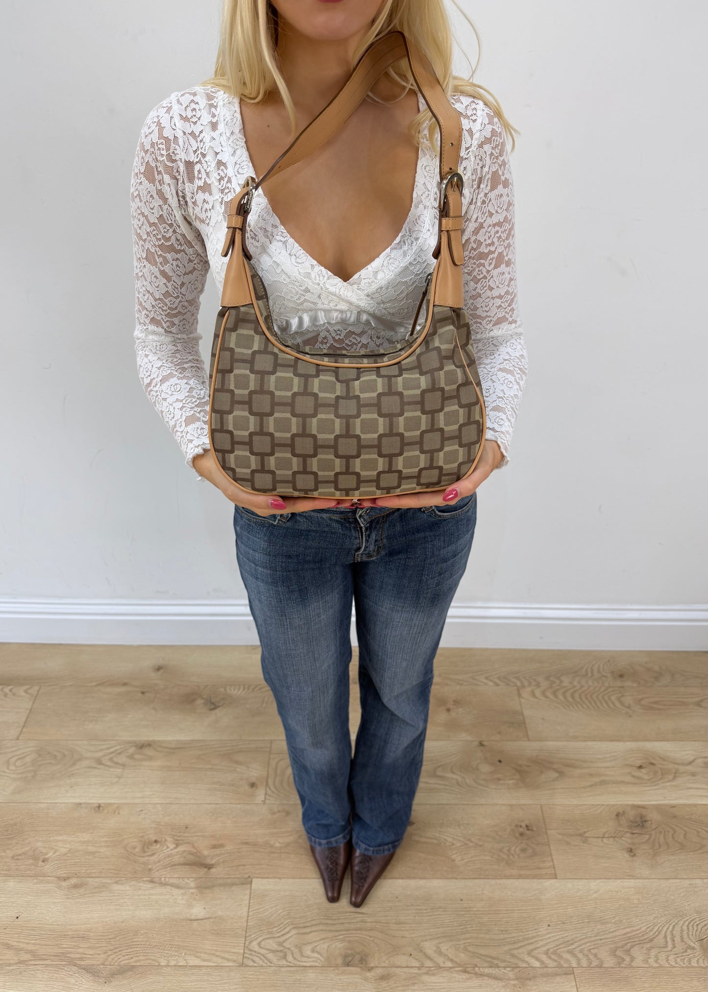 beige and brown patterned shoulder bag front view