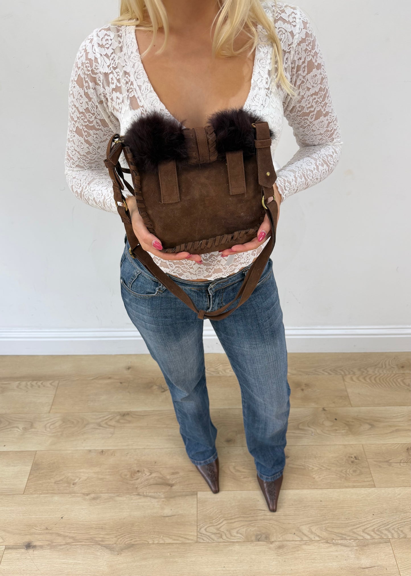 brown and black fur shoulder bag detail view