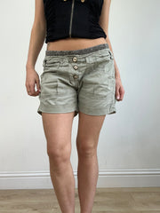 💻💚vintage edit twenty | small khaki cargo style shorts