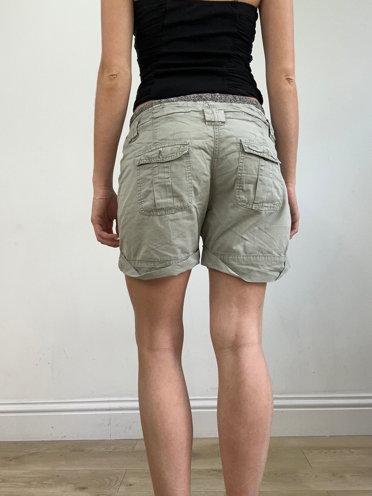 vintage edit twenty | small khaki cargo style shorts