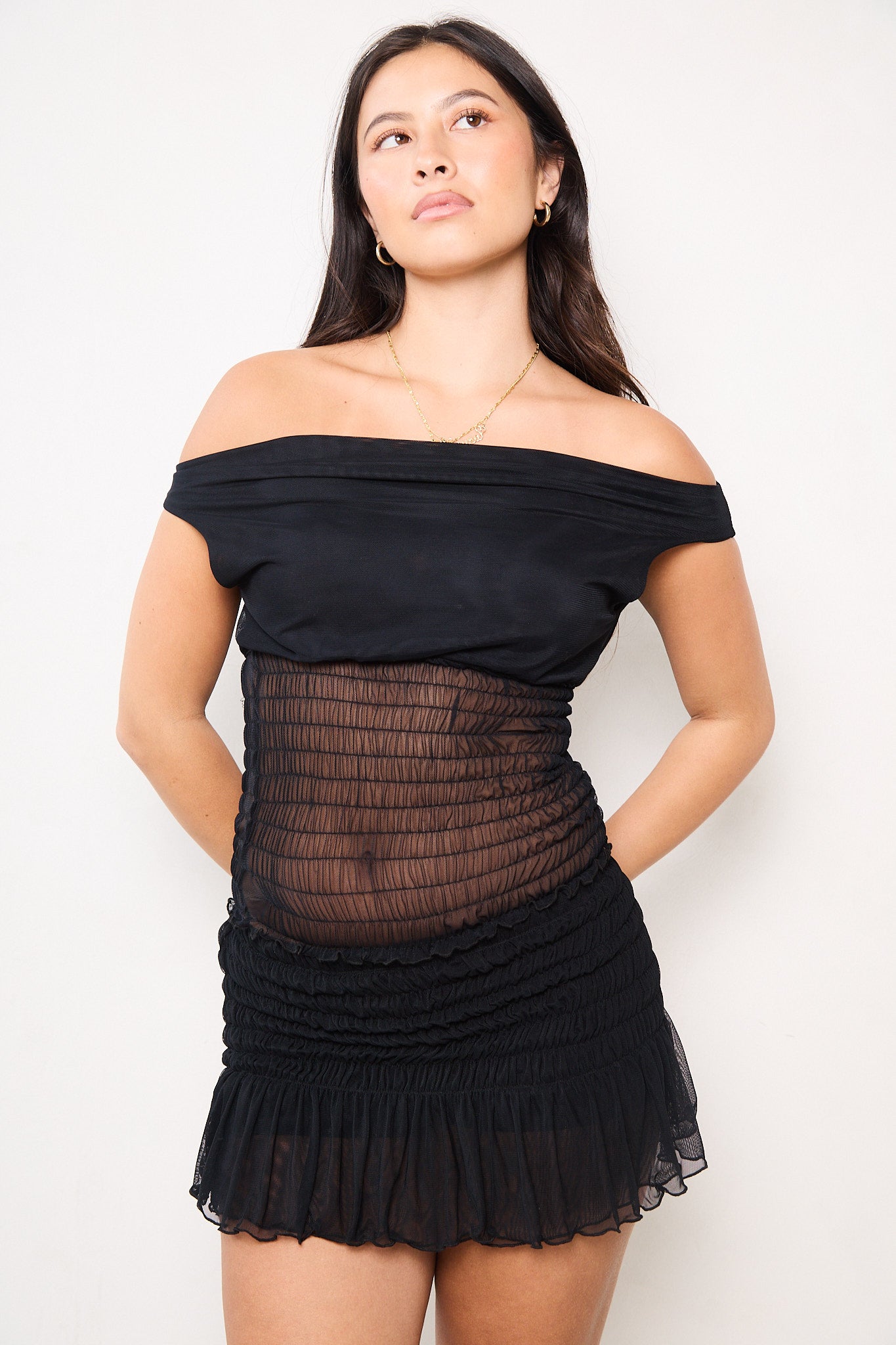 the poppy top in black