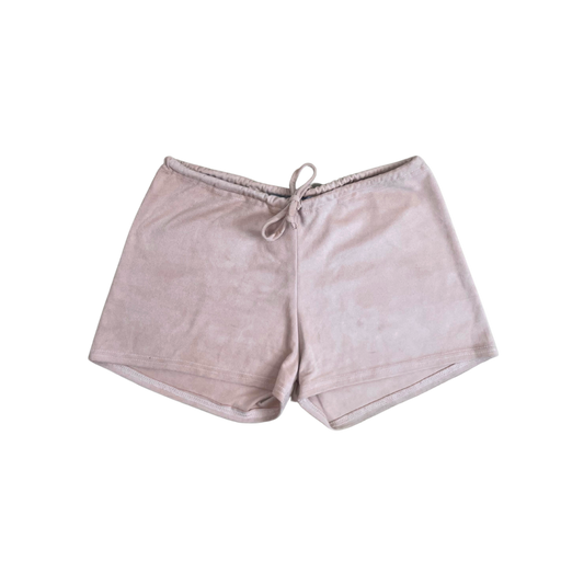 the luna shorts in peach pink
