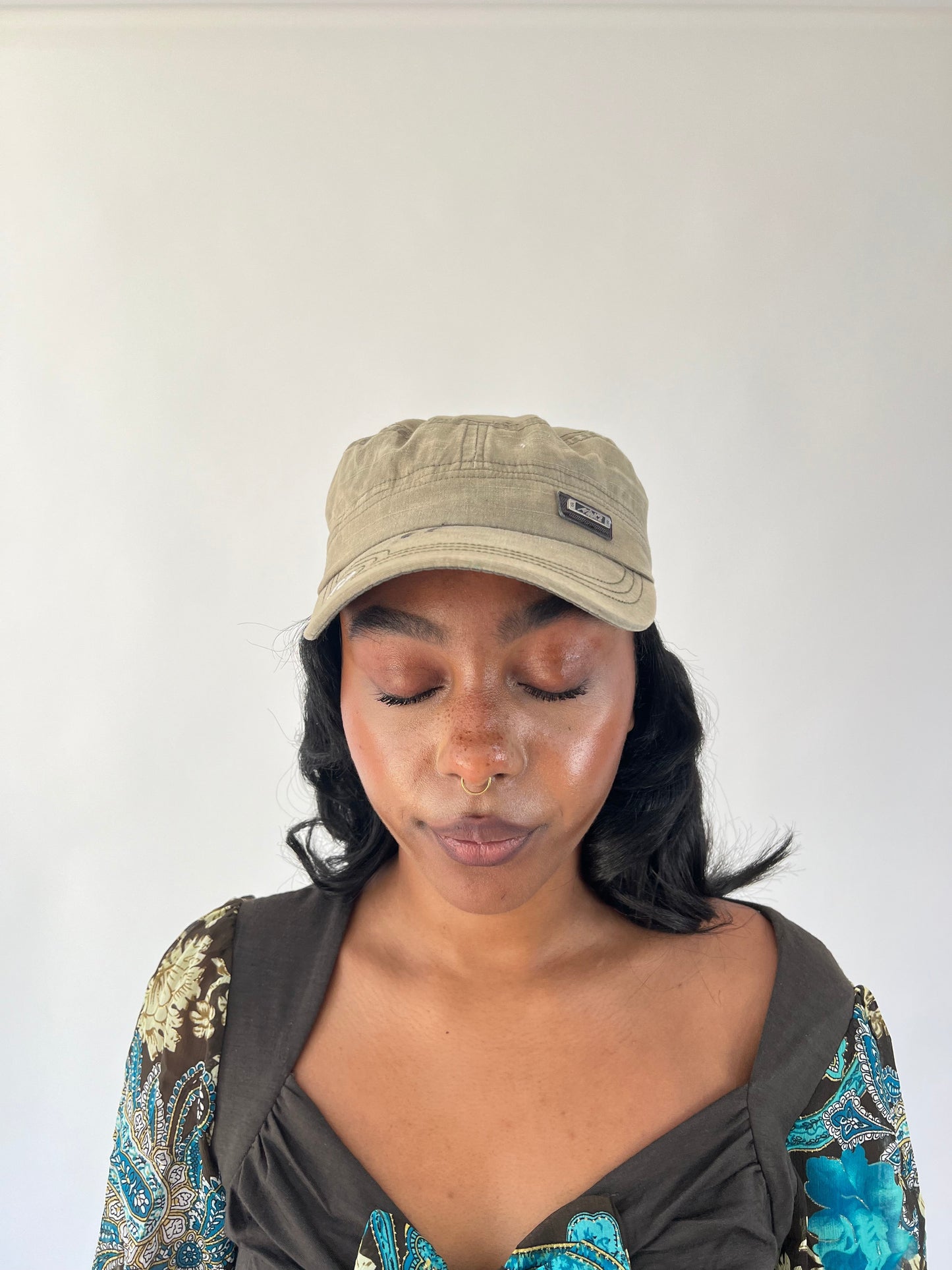 aquamarine drop | one size khaki k2 cap