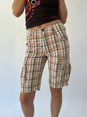 aquamarine drop | medium beige plaid cargo long shorts