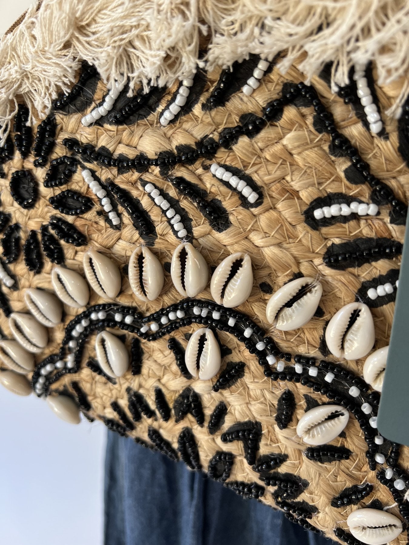 aquamarine drop | one size beige veride shell beaded handbag