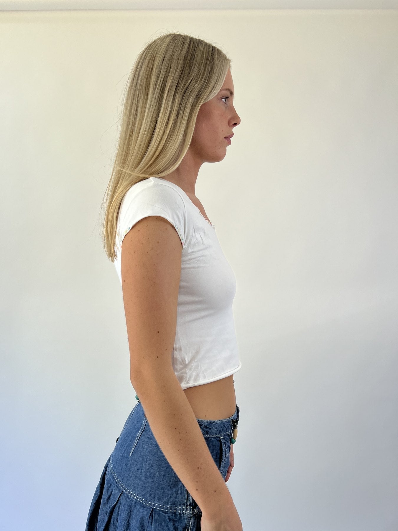 aquamarine drop | small white cap sleeve top