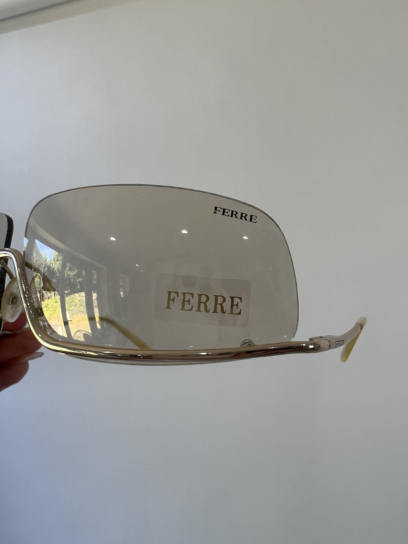 aquamarine drop | one size gold ferre rimless sunglasses