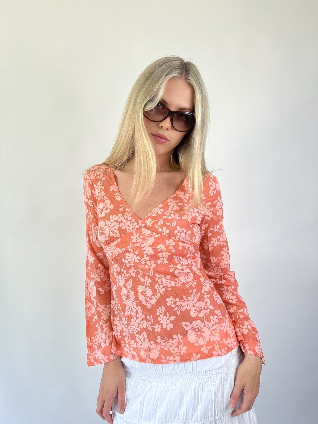 aquamarine drop | small peach floral long sleeve top