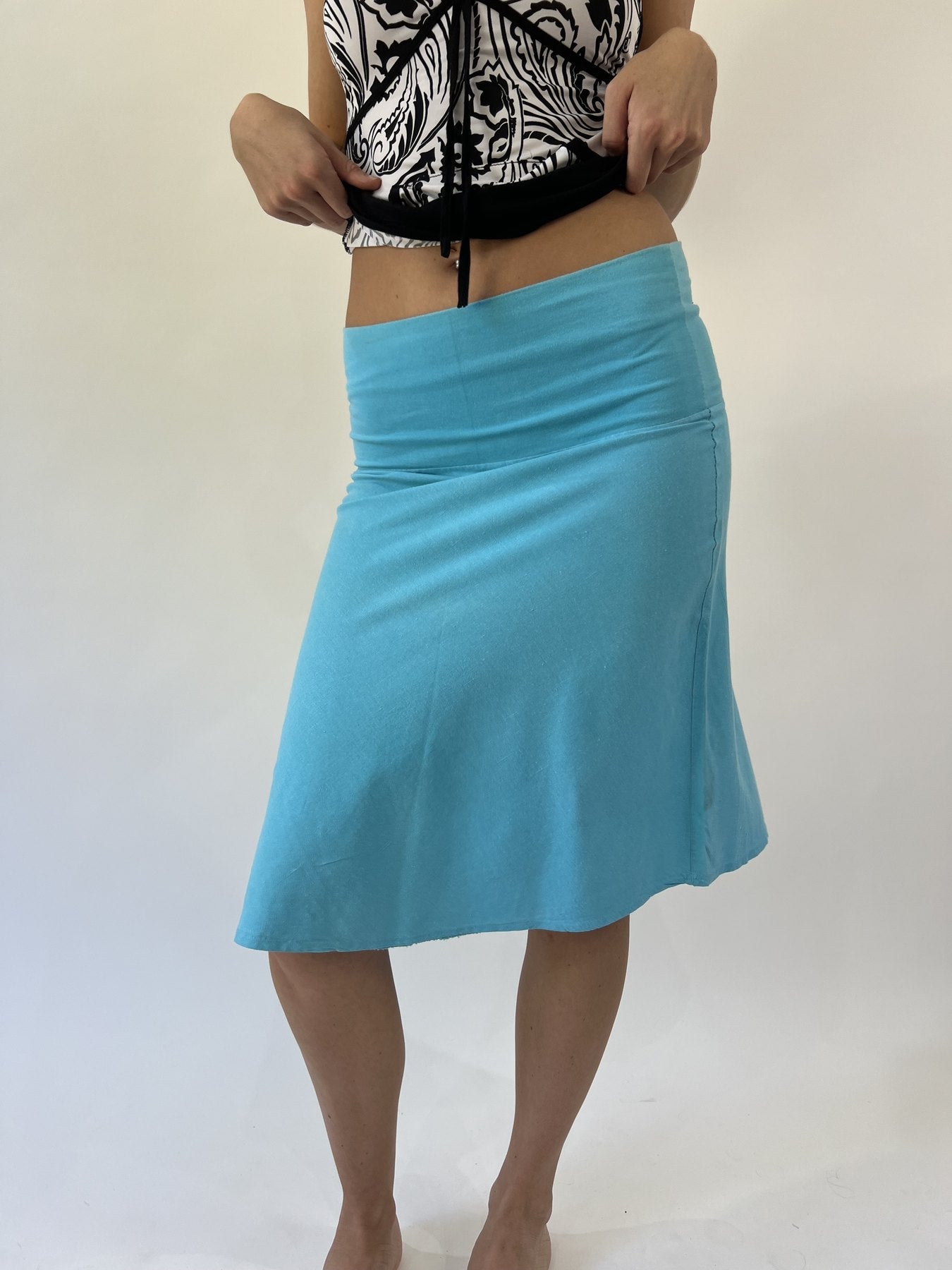 aquamarine drop | small turquoise blue midi skirt
