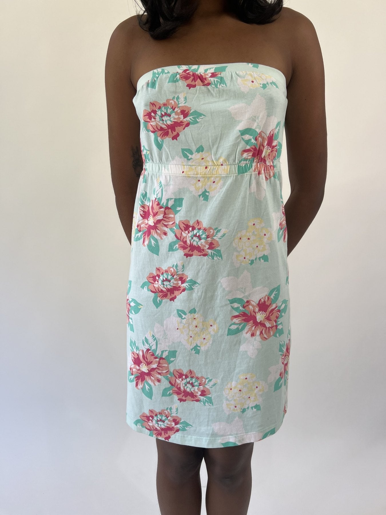 aquamarine drop | small mint floral strapless midi dress