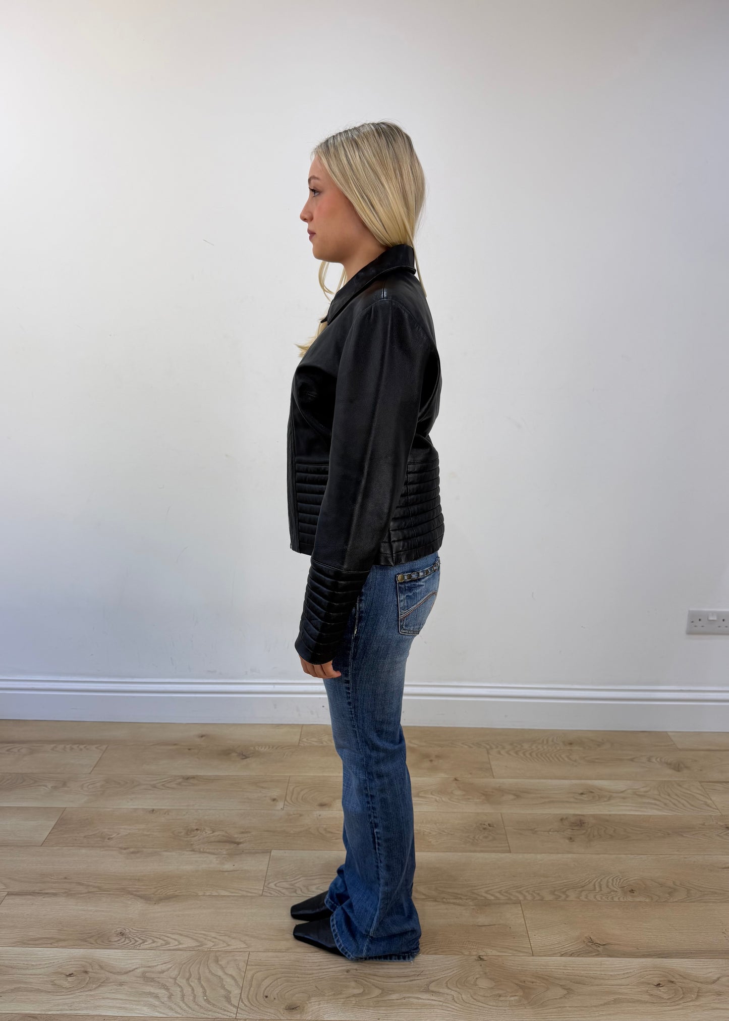 large black leather fitted jacket view 4