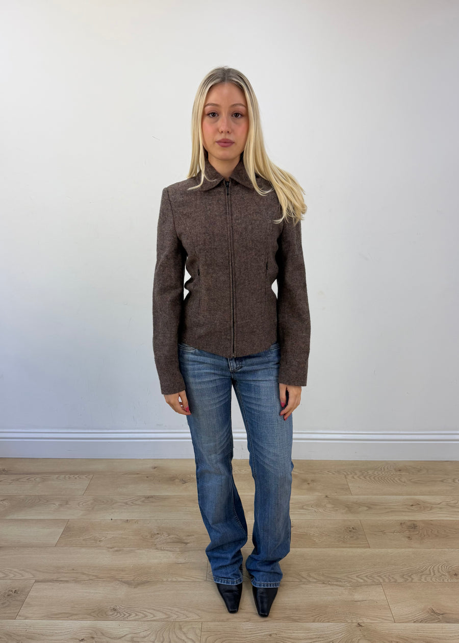 medium brown fitted jacket front