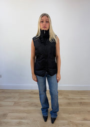 medium black padded gilet front