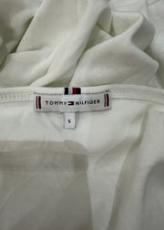small white tommy hilfiger 3/4 sleeve top label