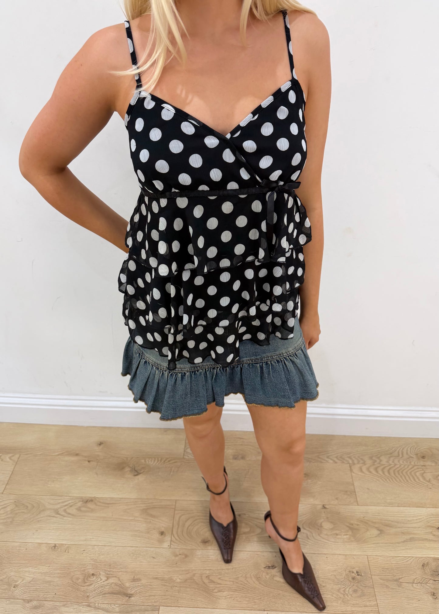 small black and white polka dot ruffle cami top 3