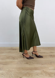 small kilky paris green satin midi skirt 3