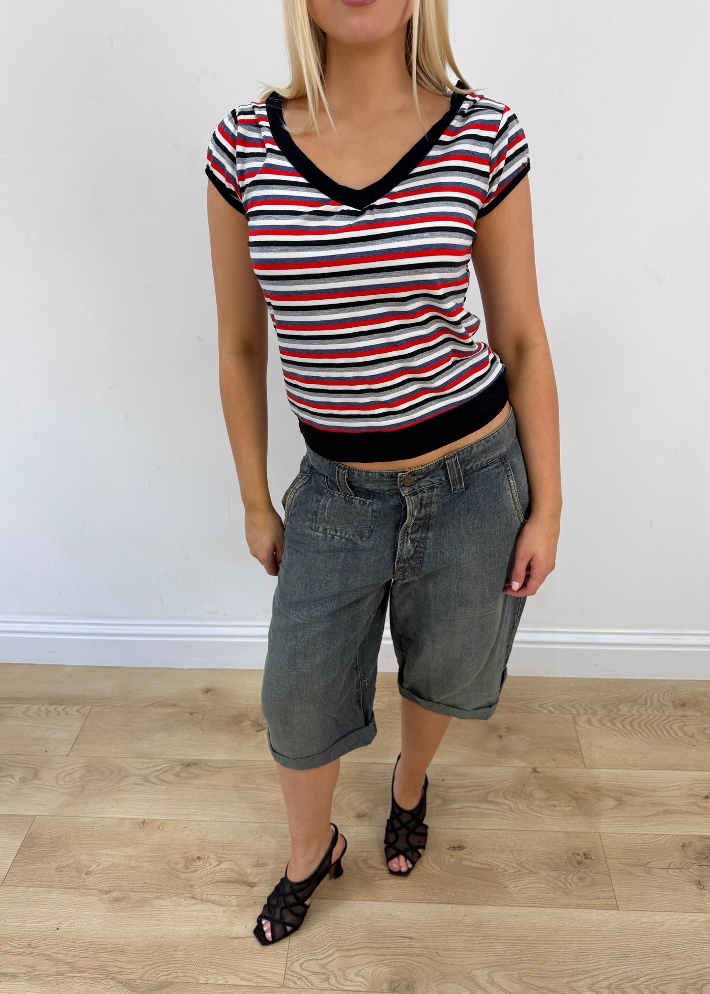 small black red and white striped ralph lauren t-shirt image 2