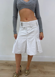 medium white flared knee-length skirt image 2