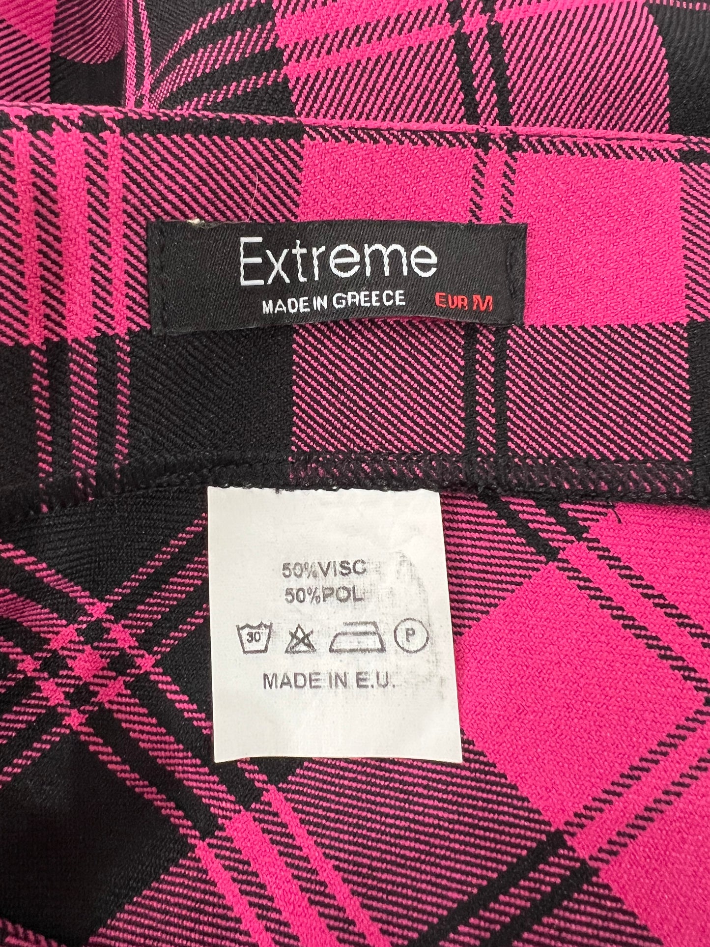 extreme medium label