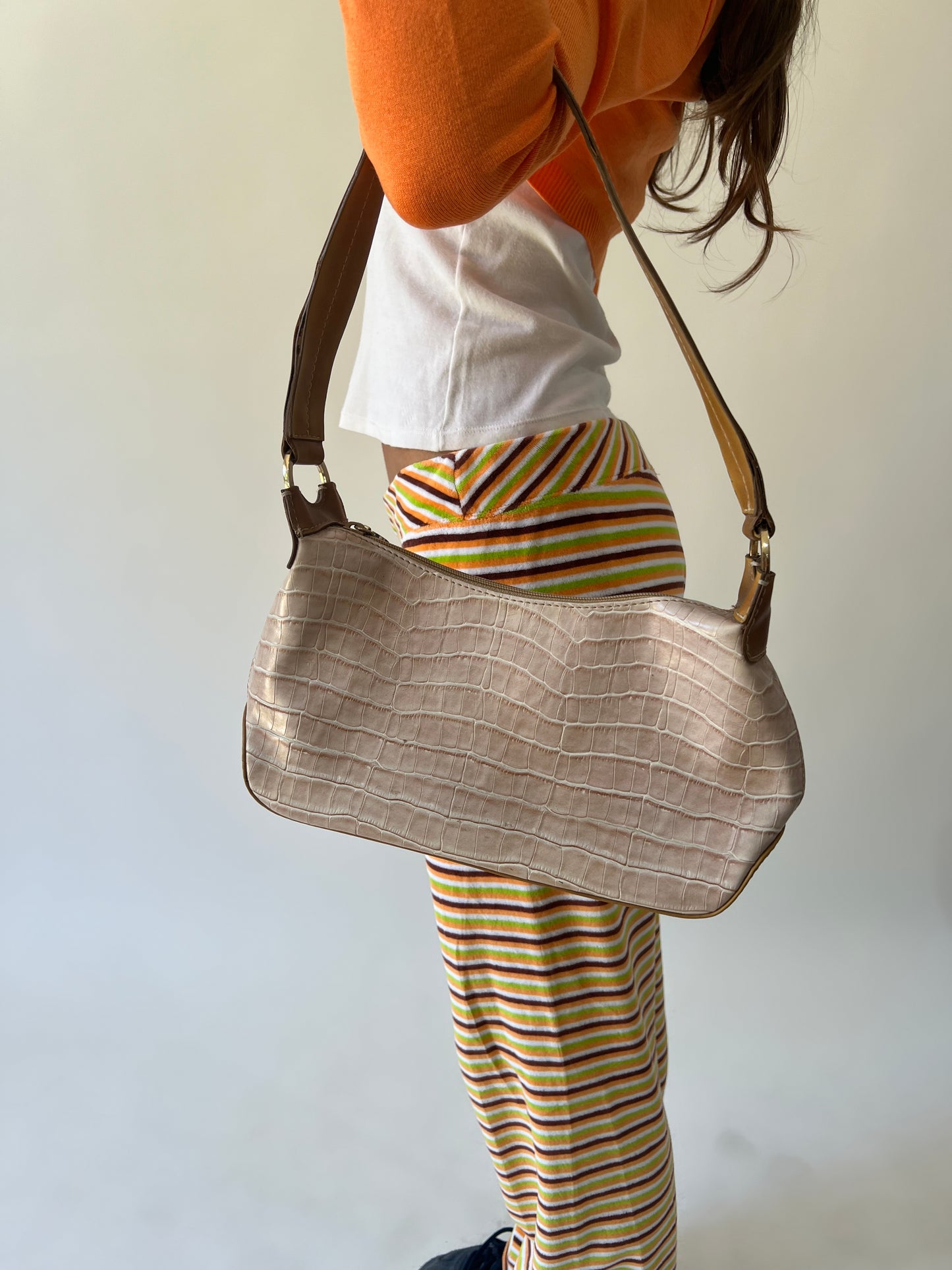 one size beige croc-effect shoulder bag second worn view